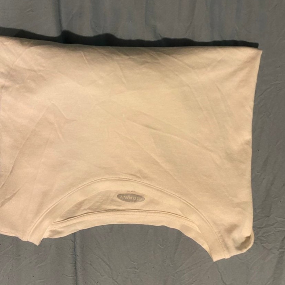 Crop top - Picture 2 of 2